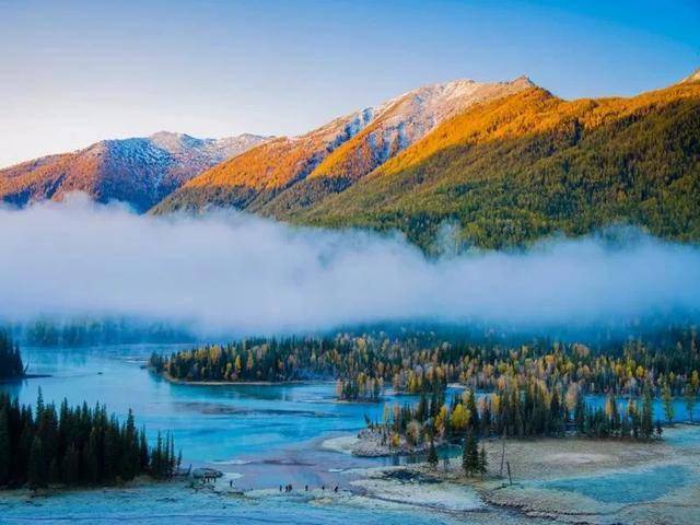 新疆,嘉宾云集,观众热情如火