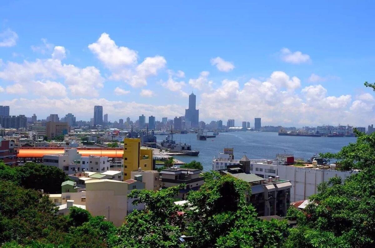 孤岛独语，台湾的凝视