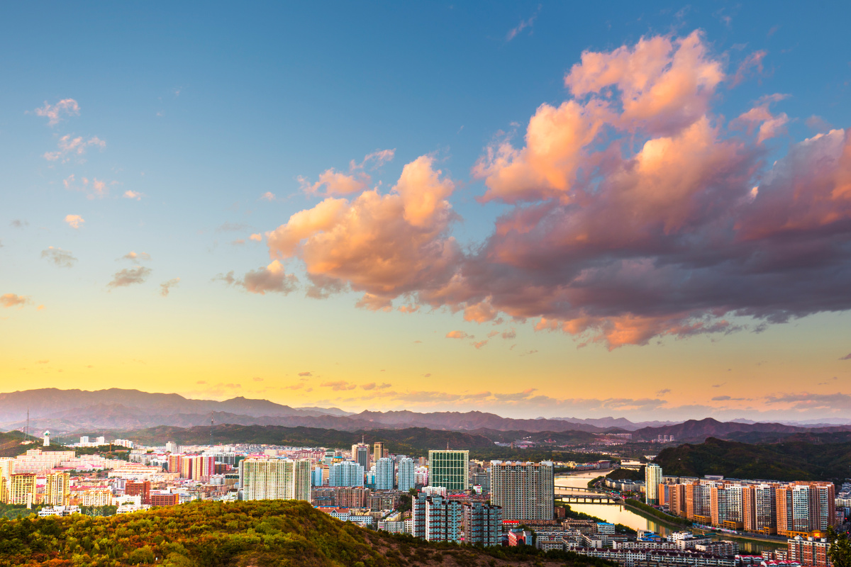 承德，皇家避暑胜地与历史文化名城风采