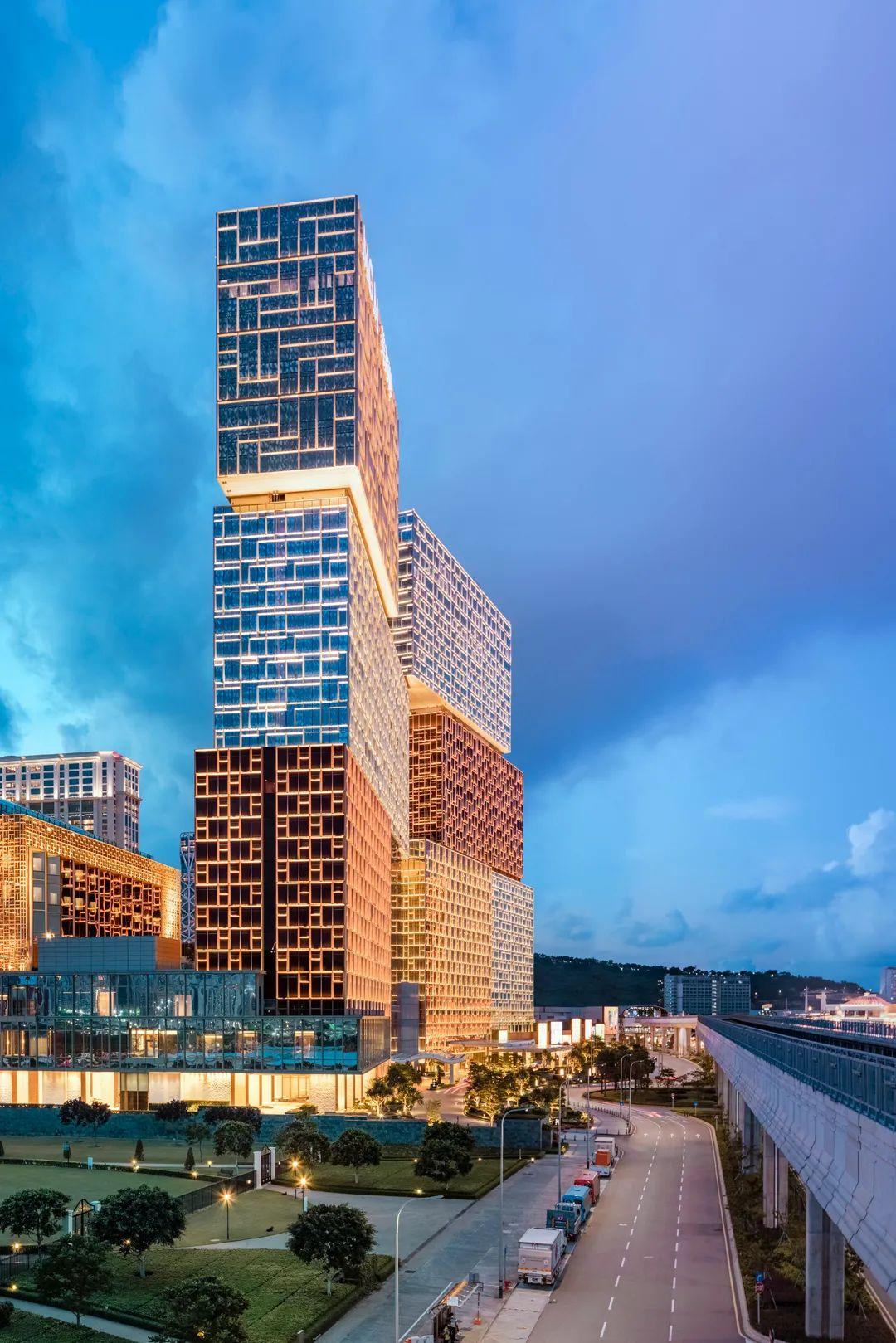 澳门，历史长河中的文化瑰宝与社会变迁